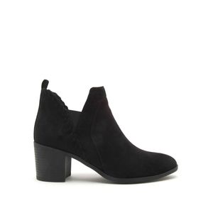 QUPID SUEDE ANKLE BOOTS